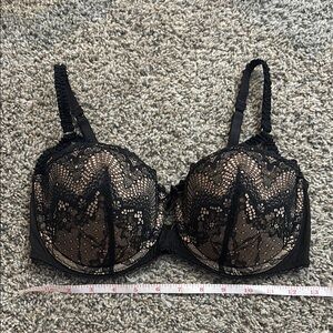 Elegant Black Lace Bra